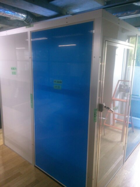 ONE OK ROCKさんの体感型イベントの音響調整中