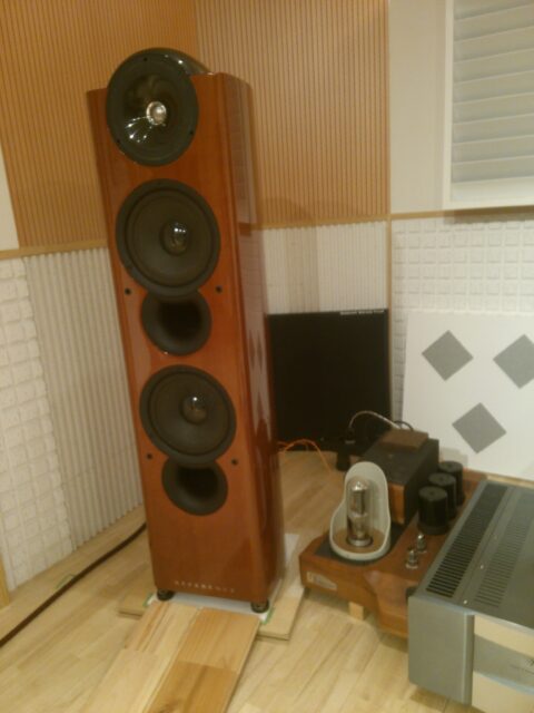 吸音効果は吸音スポンジウレタンの2.5倍