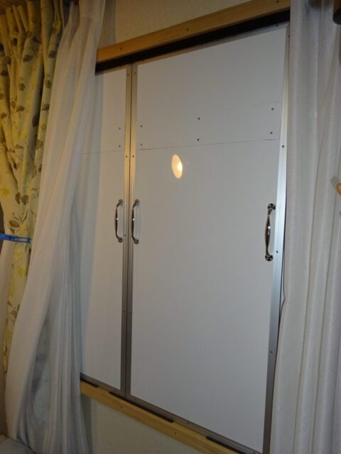 Recommended for high end audio users : Window sound absorption / soundproofing measures