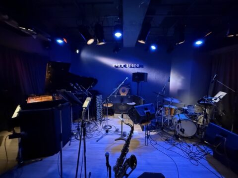 新宿ピットイン